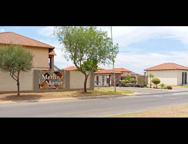 2 BEDROOM APARTMENT FOR SALE IN PARKRAND